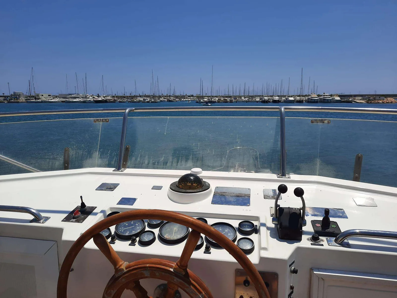 1991 Grand Banks 58 for sale (photo 8)