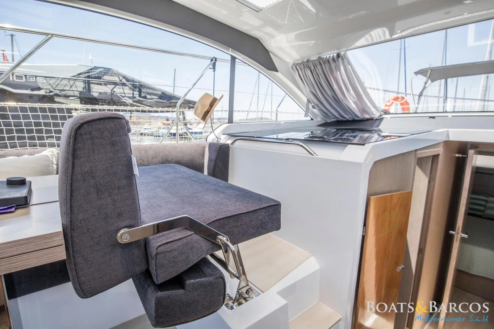 2023 Sealine C390V na sprzedaż (photo 18)