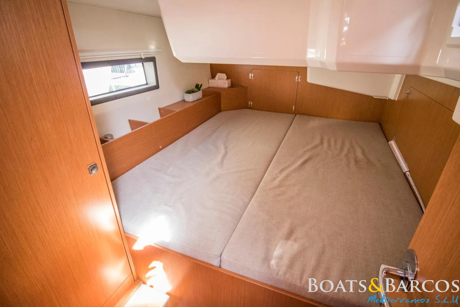 2022 Bavaria Yachts C42 in vendita (photo 19)