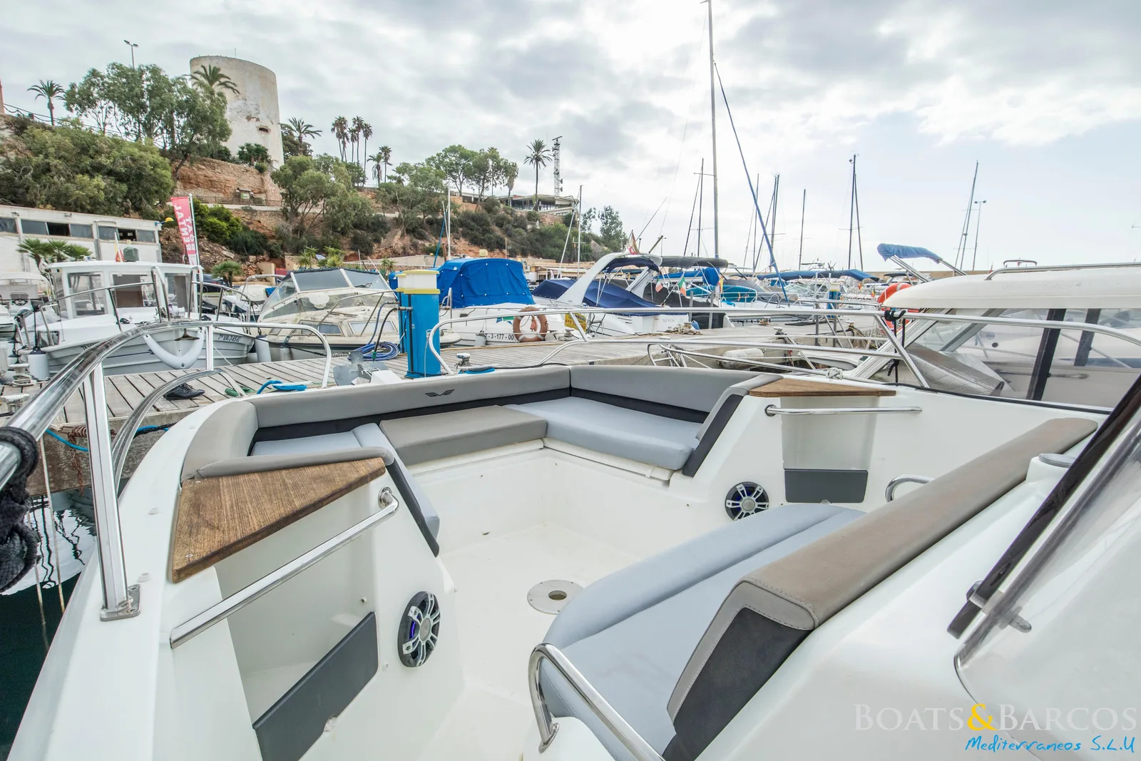 2019 Beneteau Flyer 8.8 SPACEdeck for sale (photo 4)