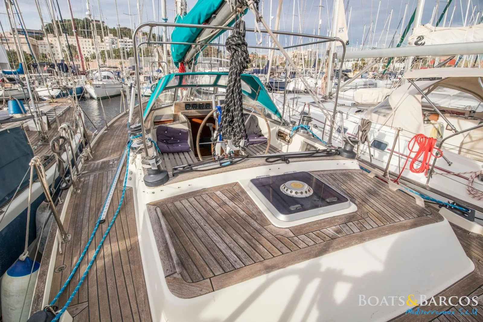 1990 Contest Yachts 43 for sale (photo 4)