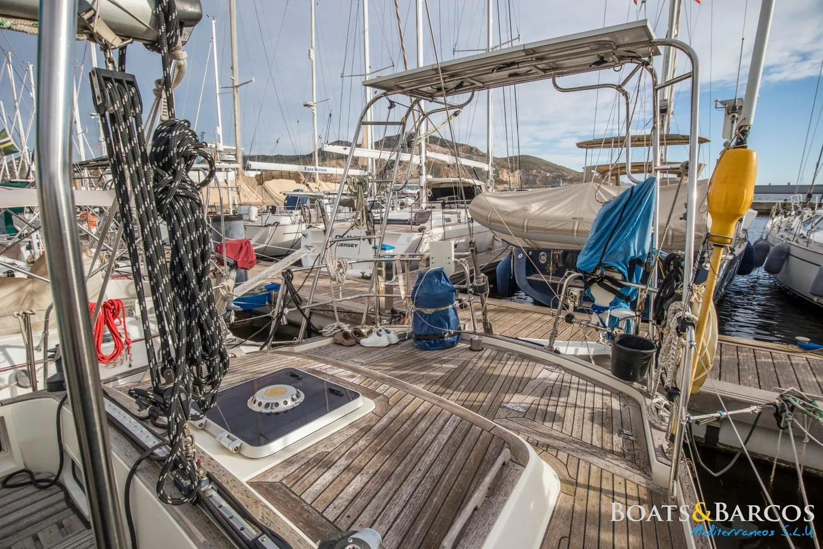 1990 Contest Yachts 43 for sale (photo 5)