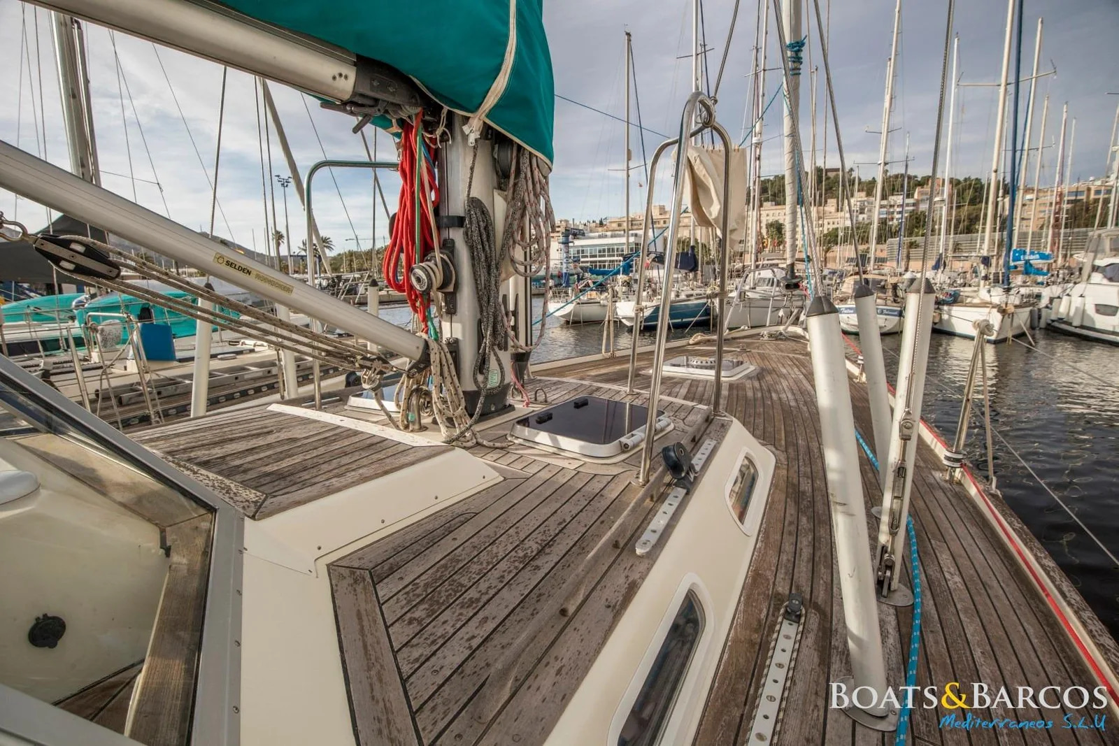 1990 Contest Yachts 43 for sale (photo 10)