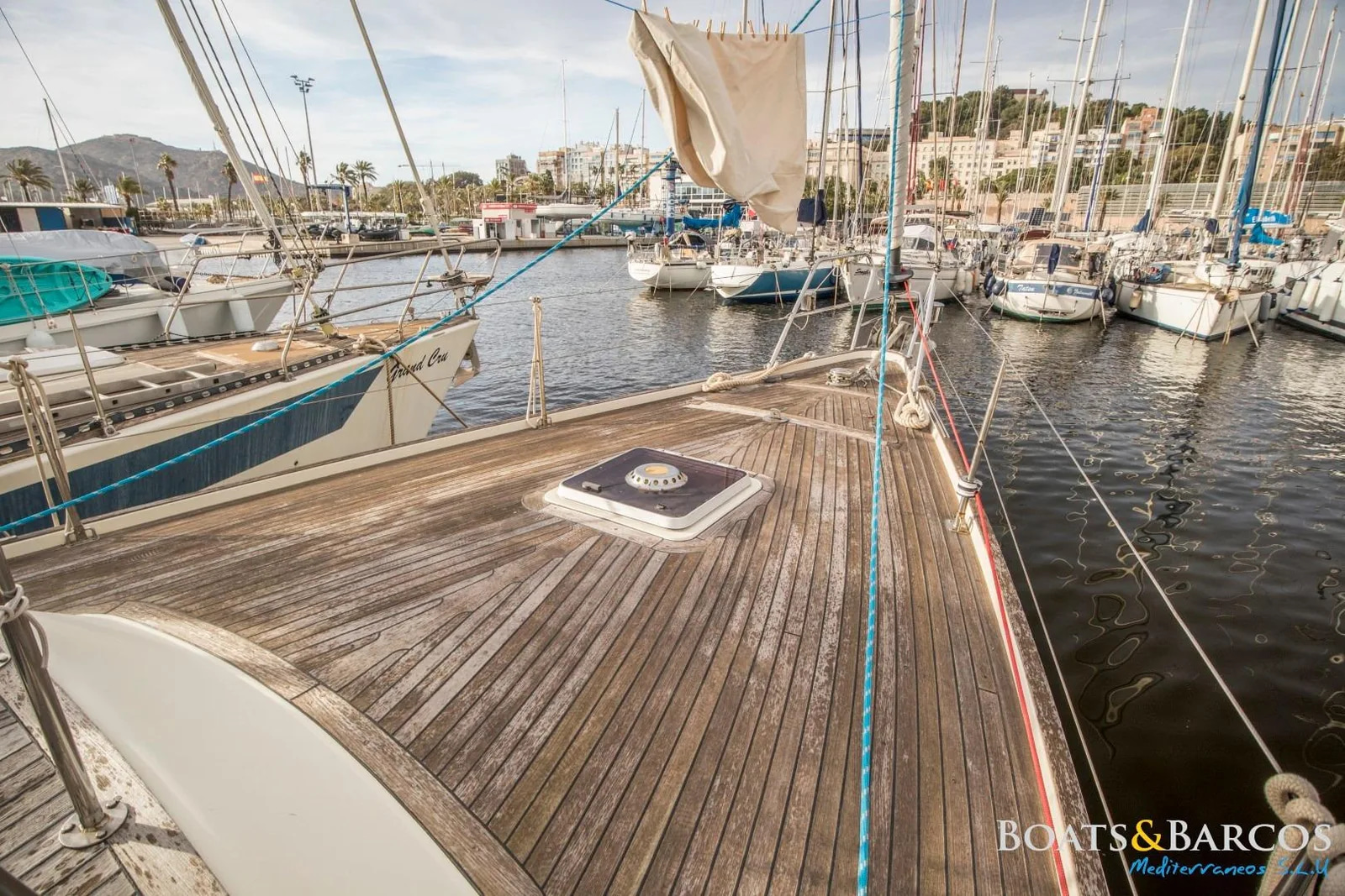 1990 Contest Yachts 43 for sale (photo 11)