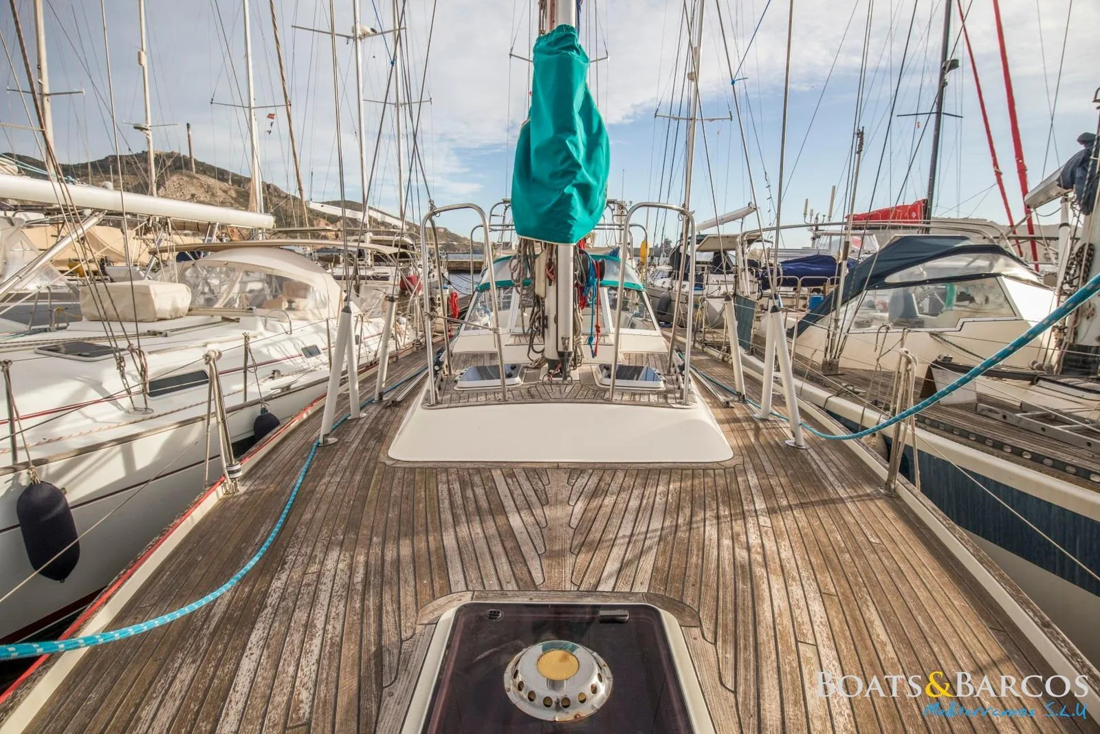 1990 Contest Yachts 43 for sale (photo 13)