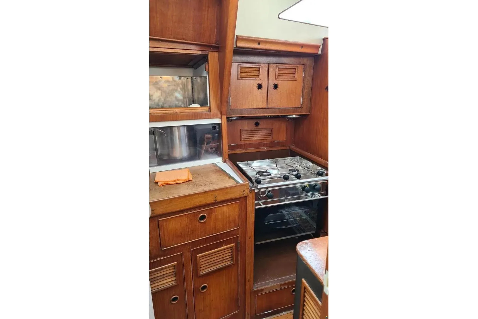 1979 Camper & Nicholsons 48 te koop (photo 12)