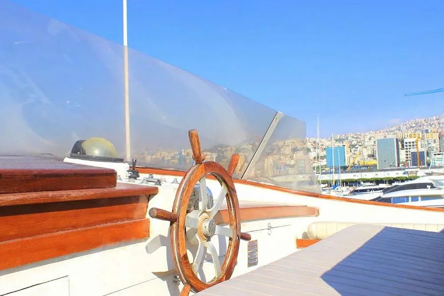 1988 Cantieri di Pisa 90 for sale (photo 2)