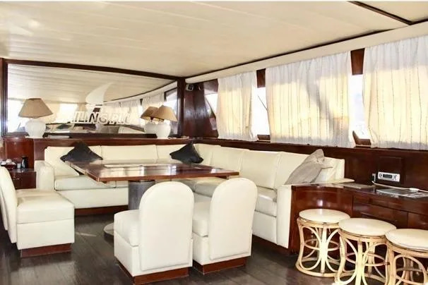 1988 Cantieri di Pisa 90 for sale (photo 9)