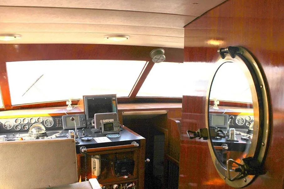 1988 Cantieri di Pisa 90 for sale (photo 13)