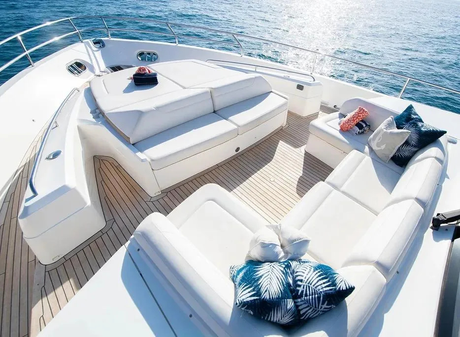 2015 Princess 88 Motor Yacht Flybridge à vendre (photo 6)