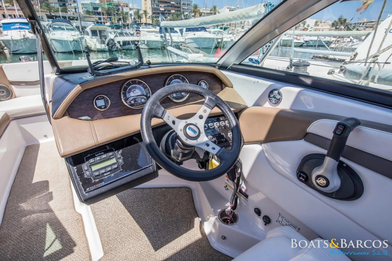 2016 Four Winns H230 in vendita (photo 7)