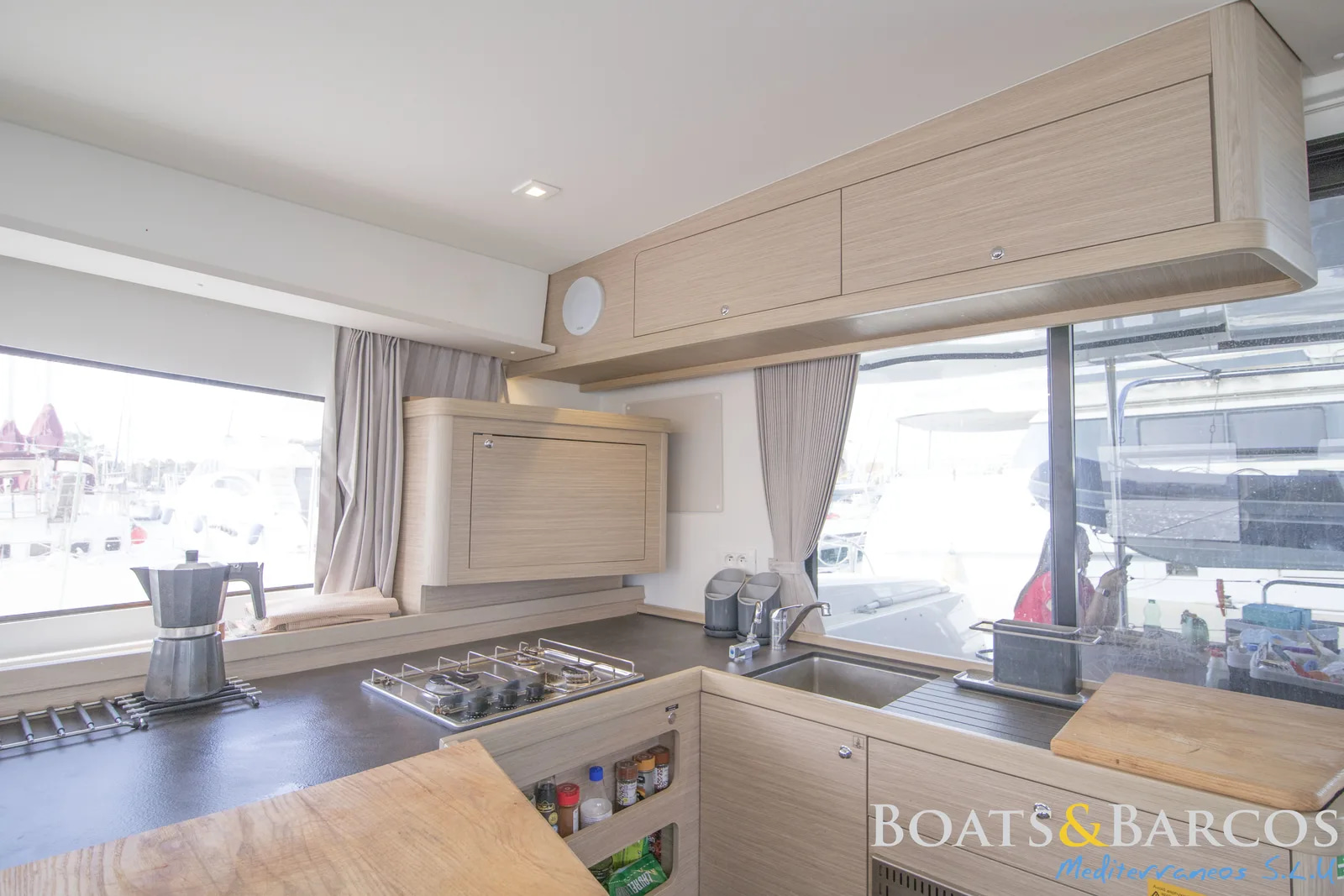 2024 Lagoon 42 for sale (photo 5)