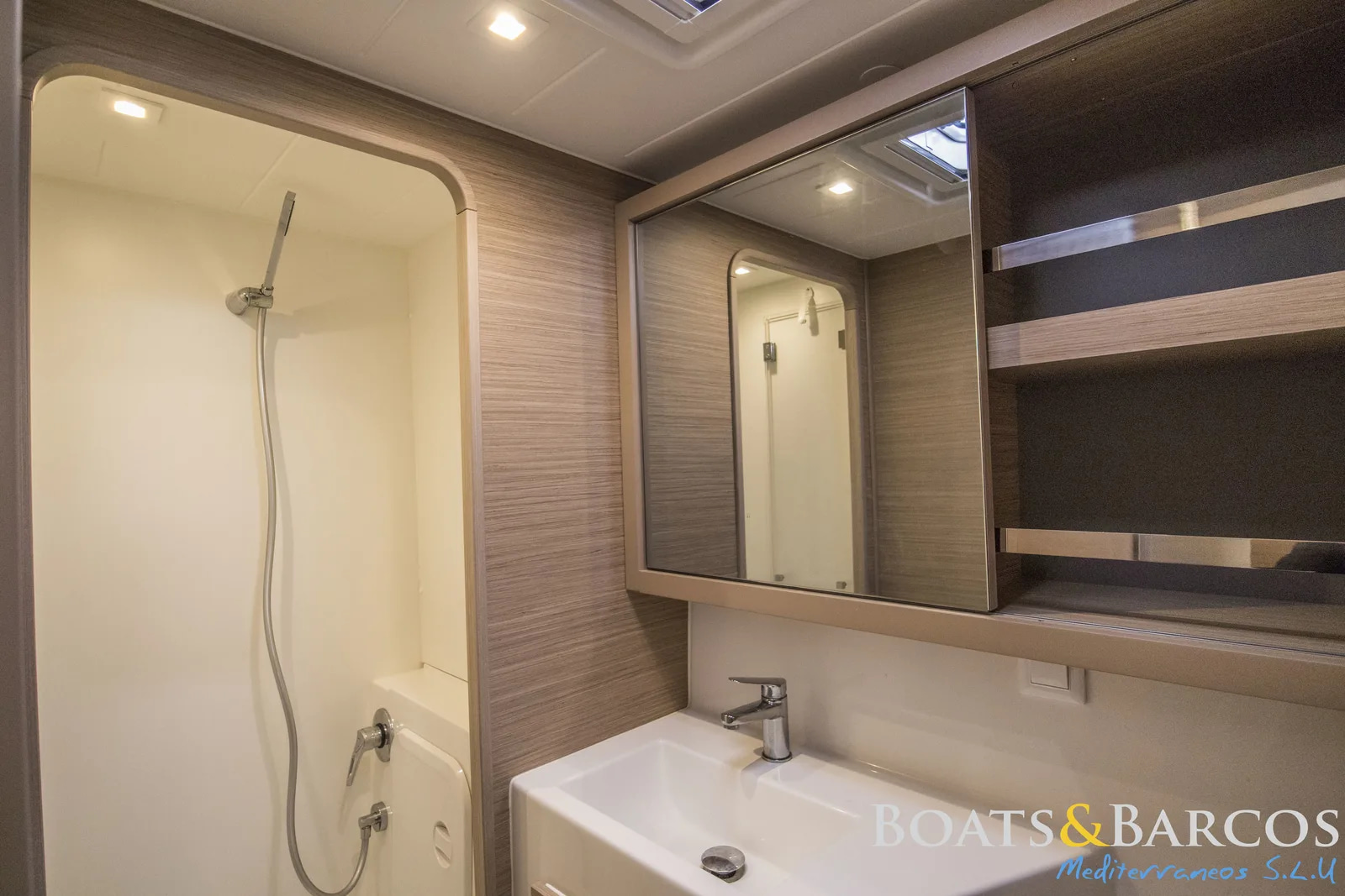 2024 Lagoon 42 for sale (photo 16)