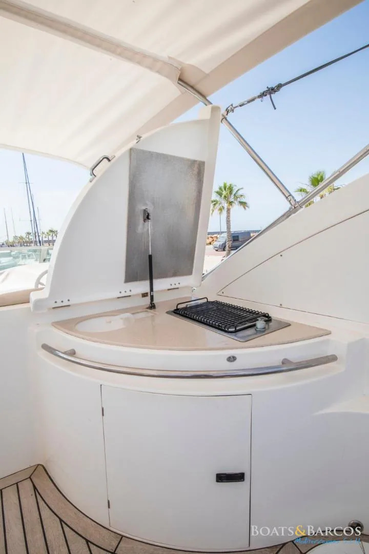 2009 Majesty 56 en venta (photo 20)