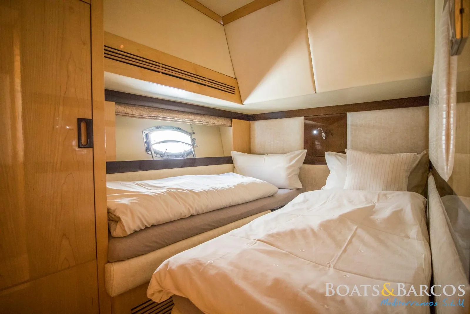 2009 Majesty 56 en venta (photo 30)