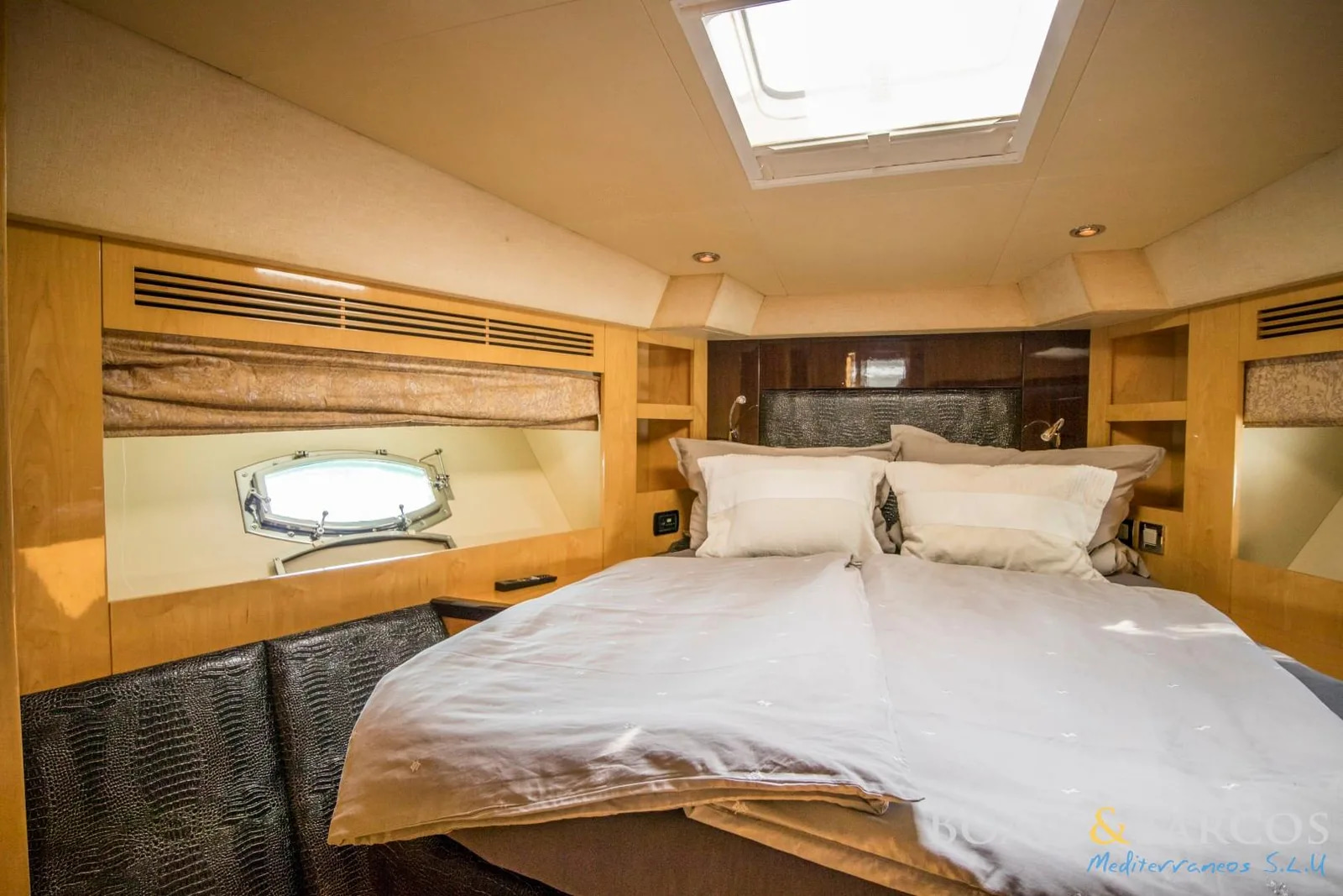 2009 Majesty 56 en venta (photo 32)