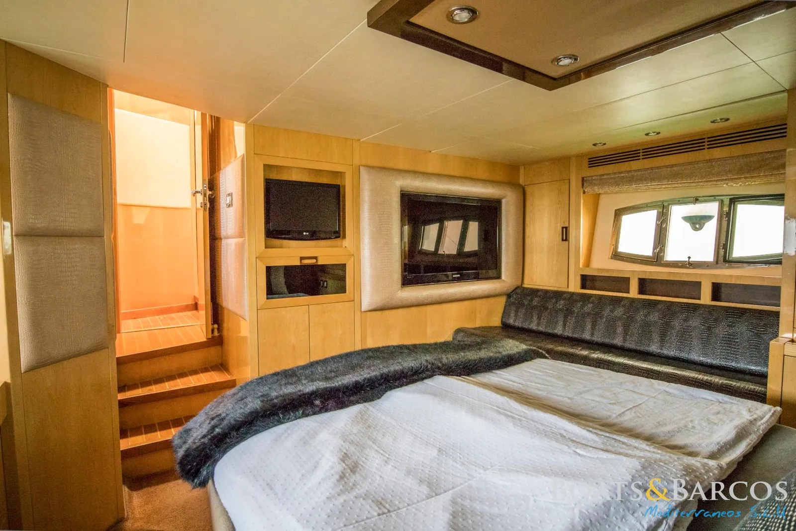 2009 Majesty 56 en venta (photo 39)