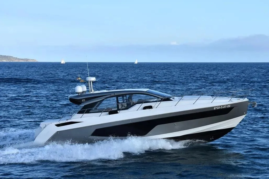 2020 Azimut Atlantis 51 for sale (photo 9)