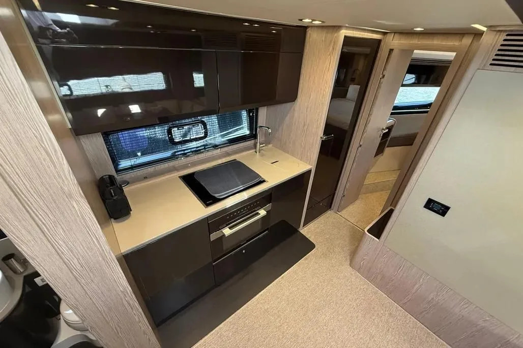 2020 Azimut Atlantis 51 for sale (photo 30)