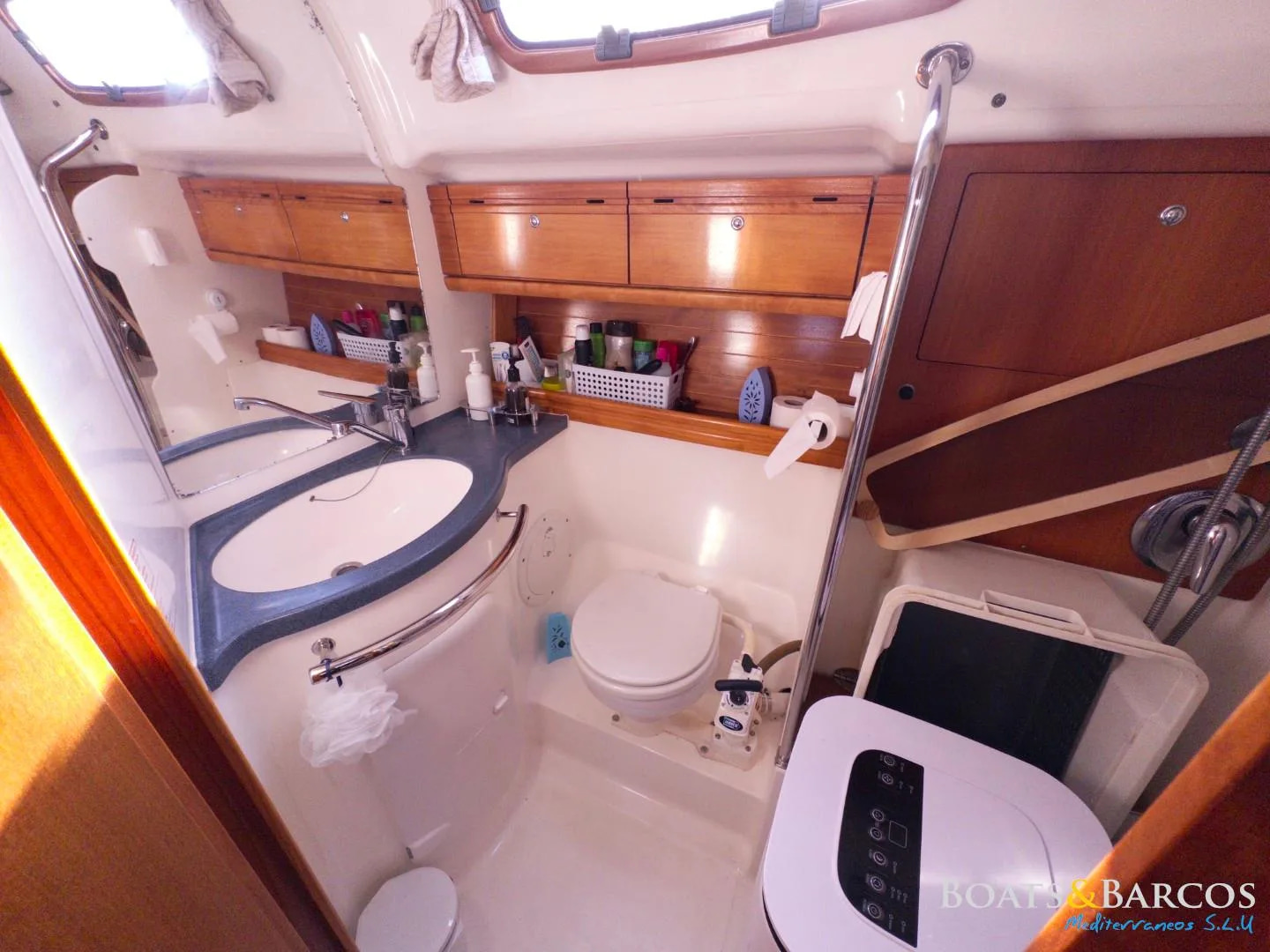 2006 Bavaria Yachts Cruiser 39 na sprzedaż (photo 18)
