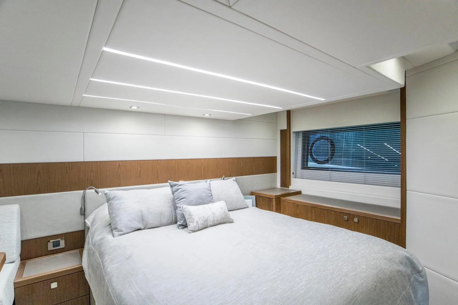 2018 Sunseeker Predator 50 te koop (photo 18)
