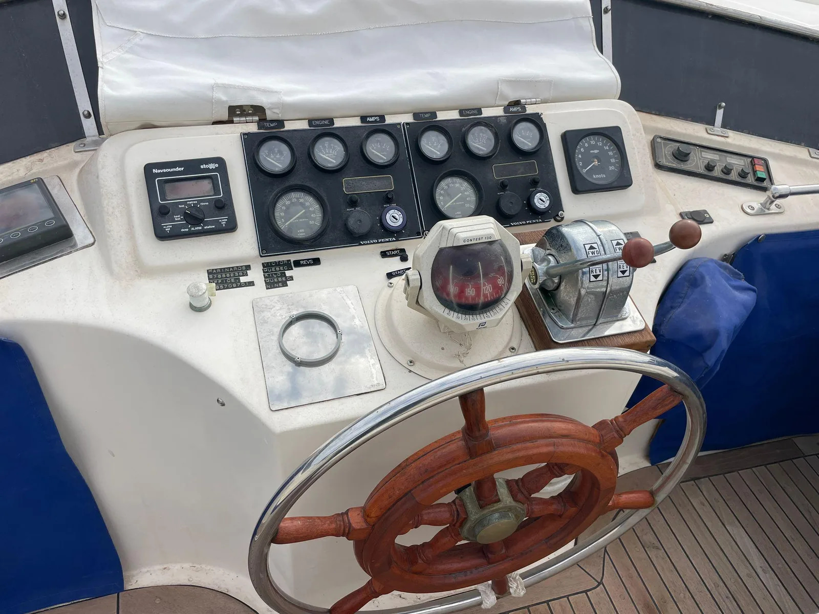 1990 Trader 41 + 2 for sale (photo 2)