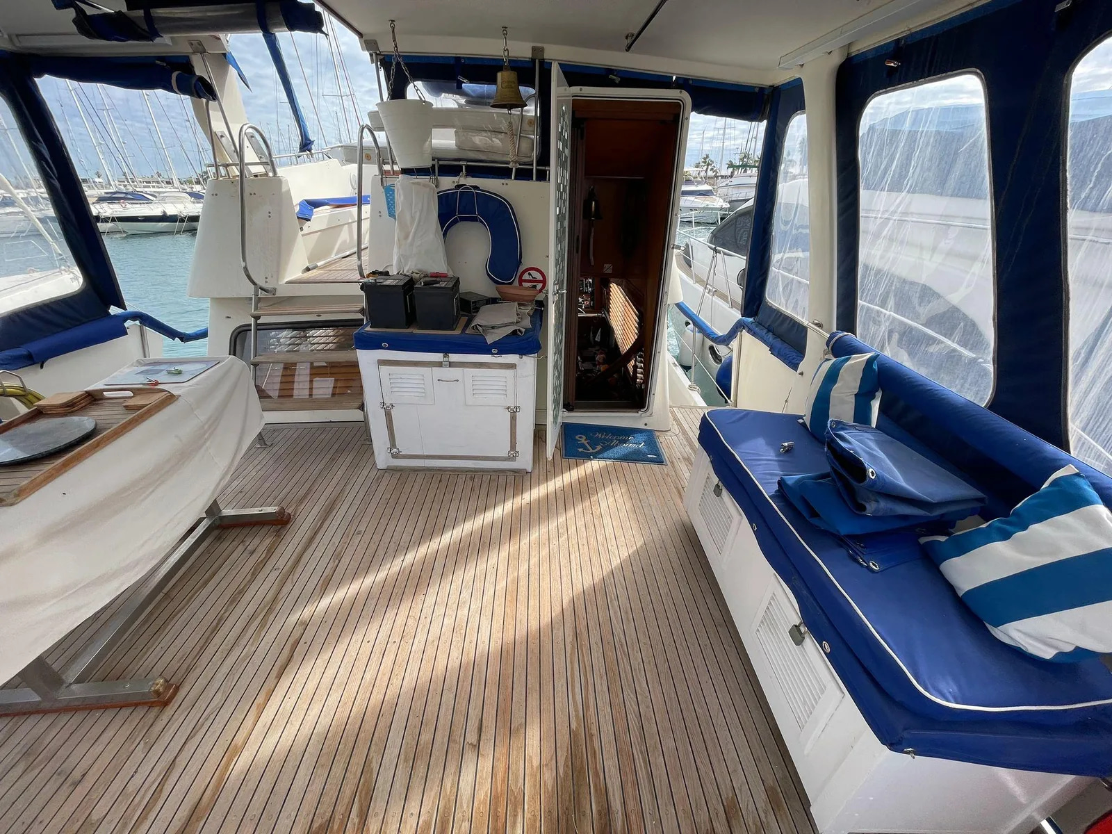 1990 Trader 41 + 2 for sale (photo 3)