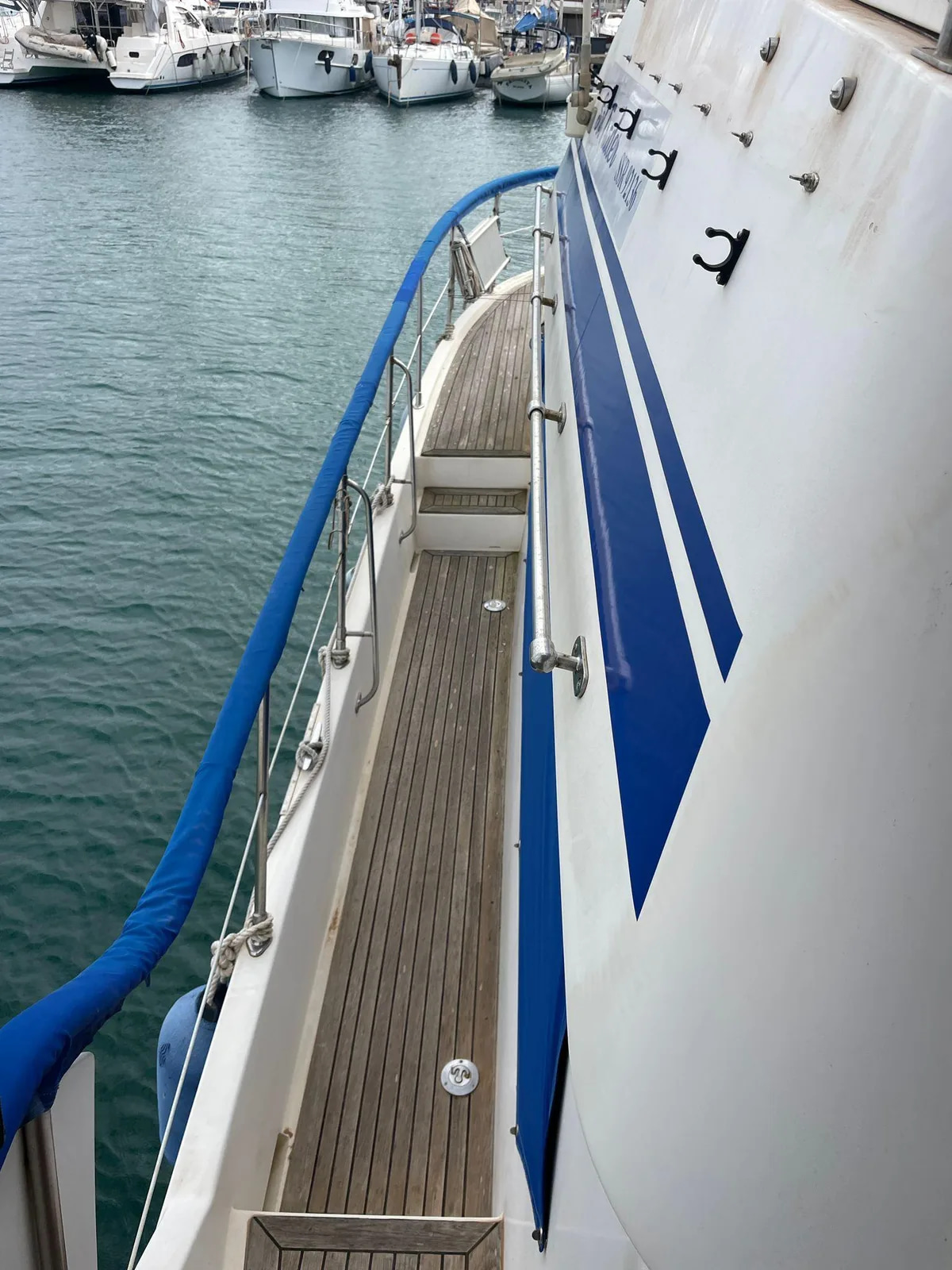1990 Trader 41 + 2 for sale (photo 4)