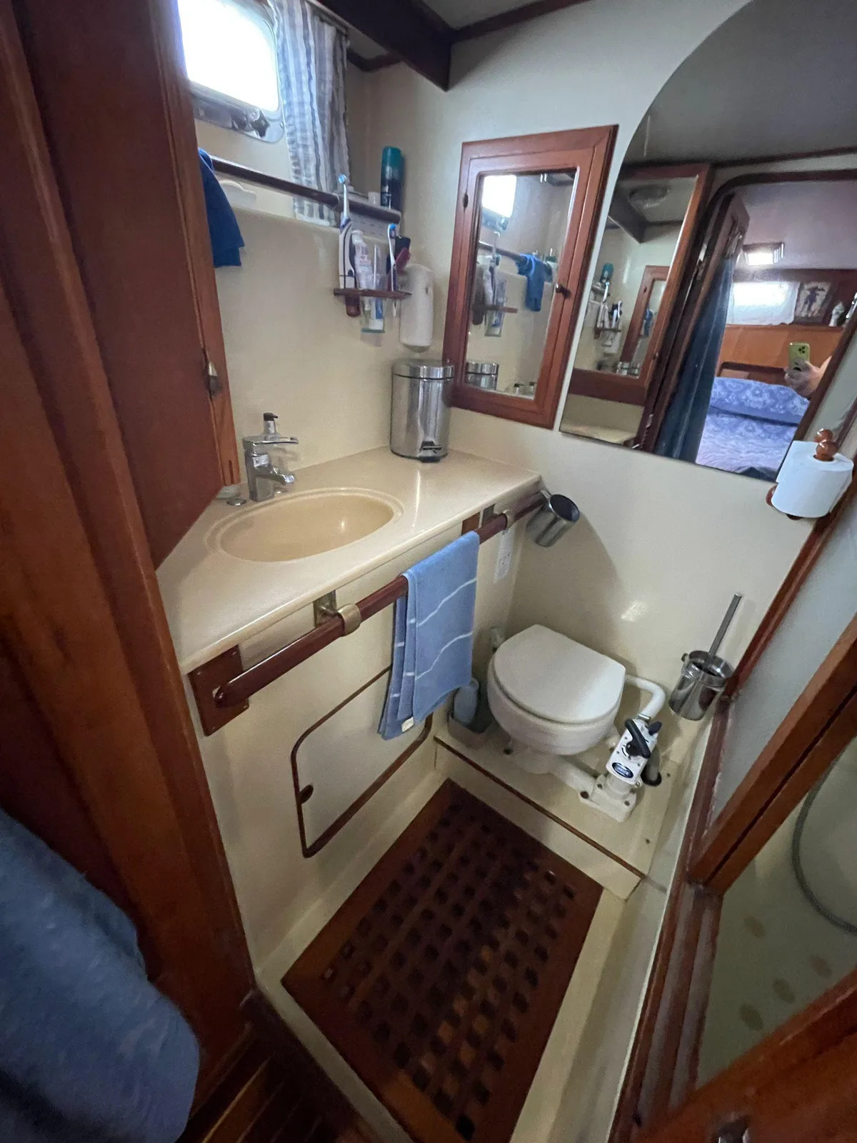 1990 Trader 41 + 2 for sale (photo 11)