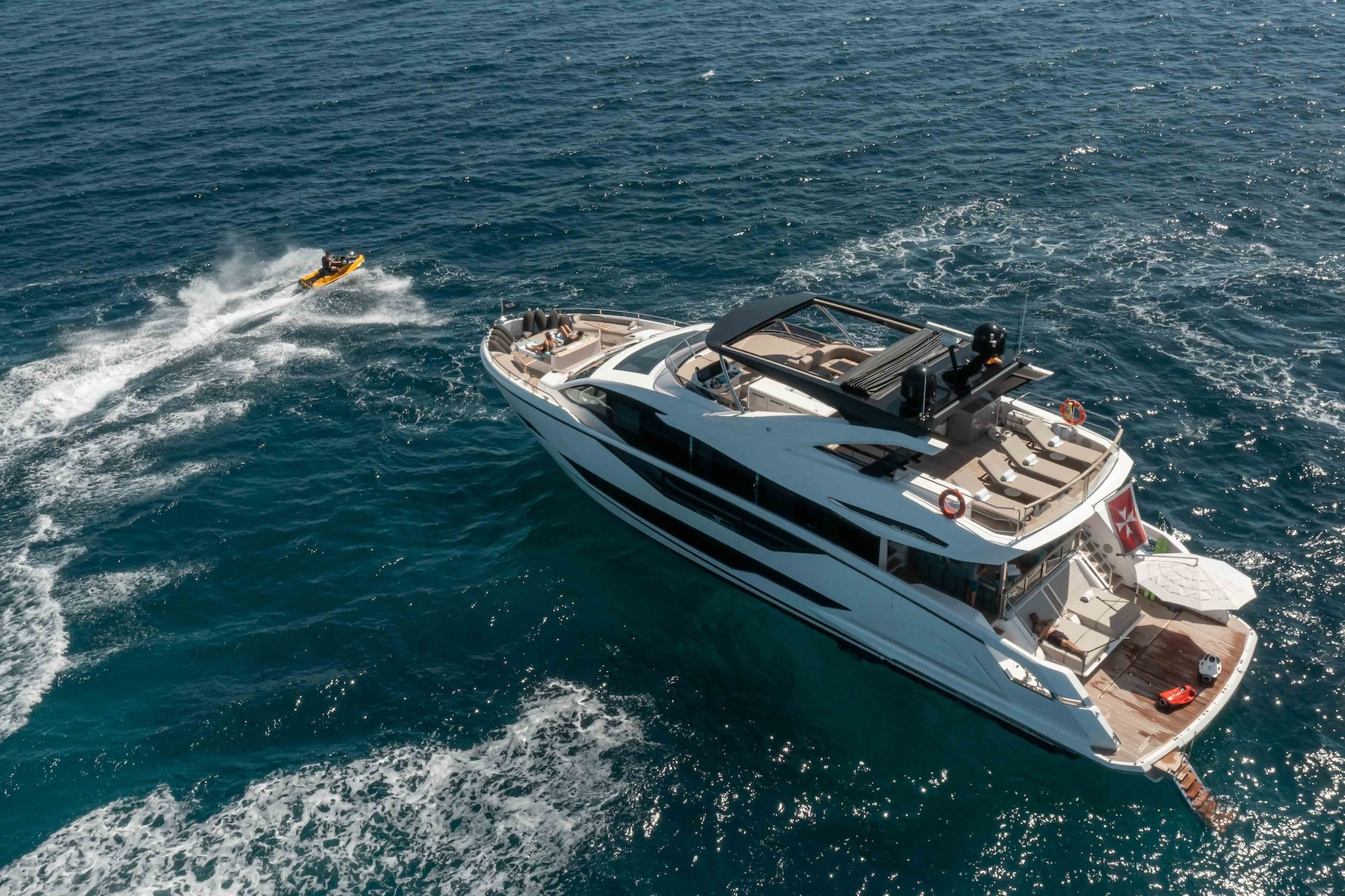 2021 Sunseeker Ocean 90 for sale (photo 2)
