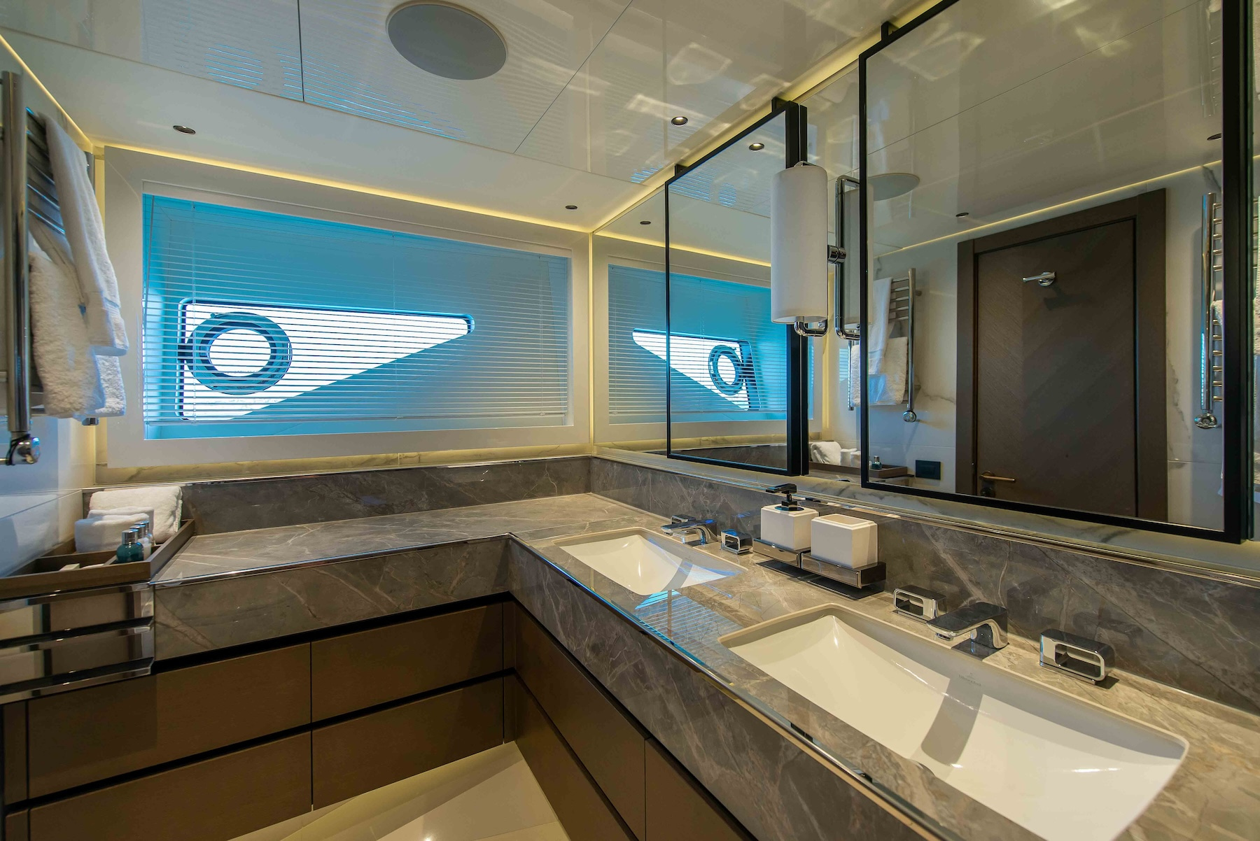 2021 Sunseeker Ocean 90 for sale (photo 12)