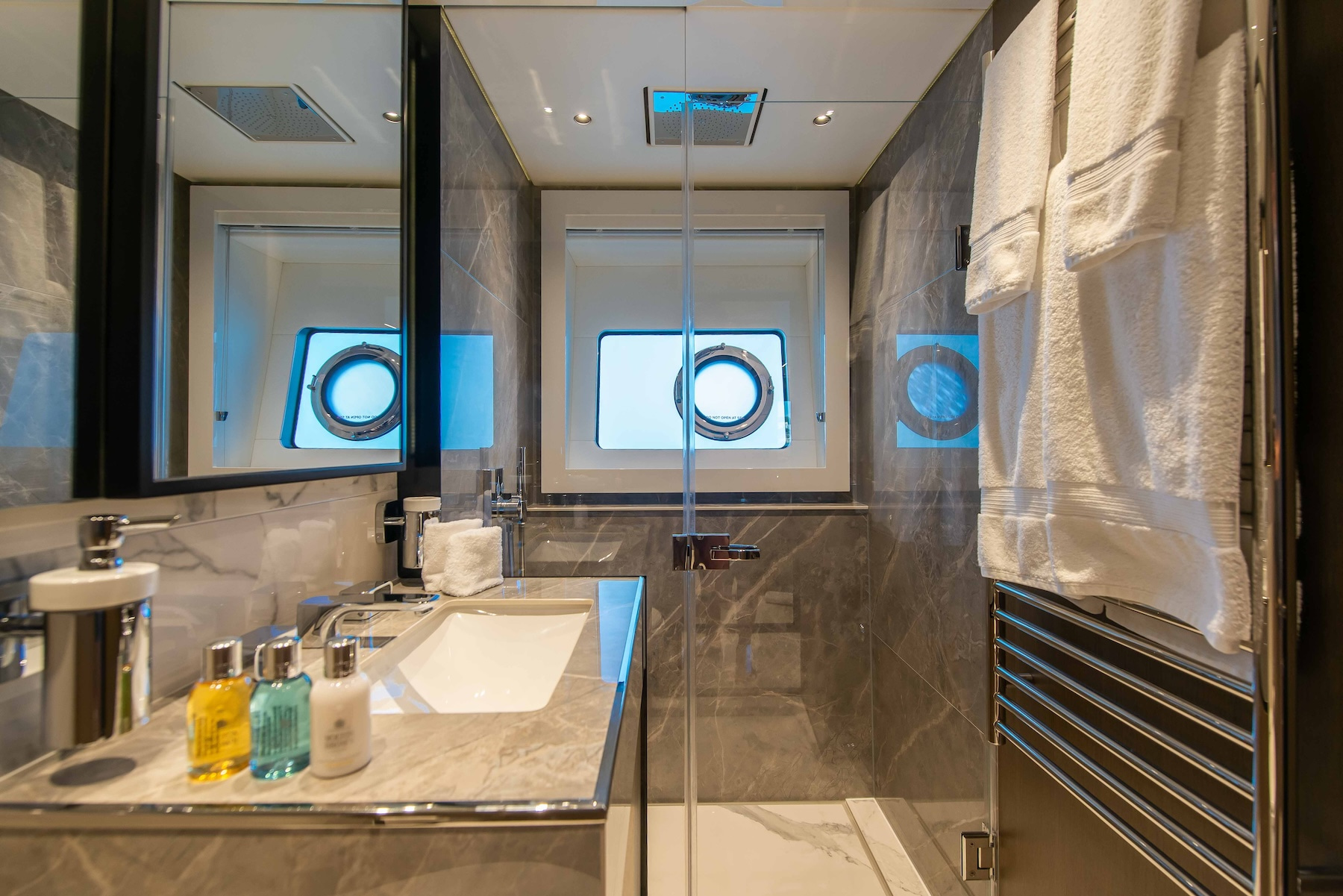 2021 Sunseeker Ocean 90 for sale (photo 15)