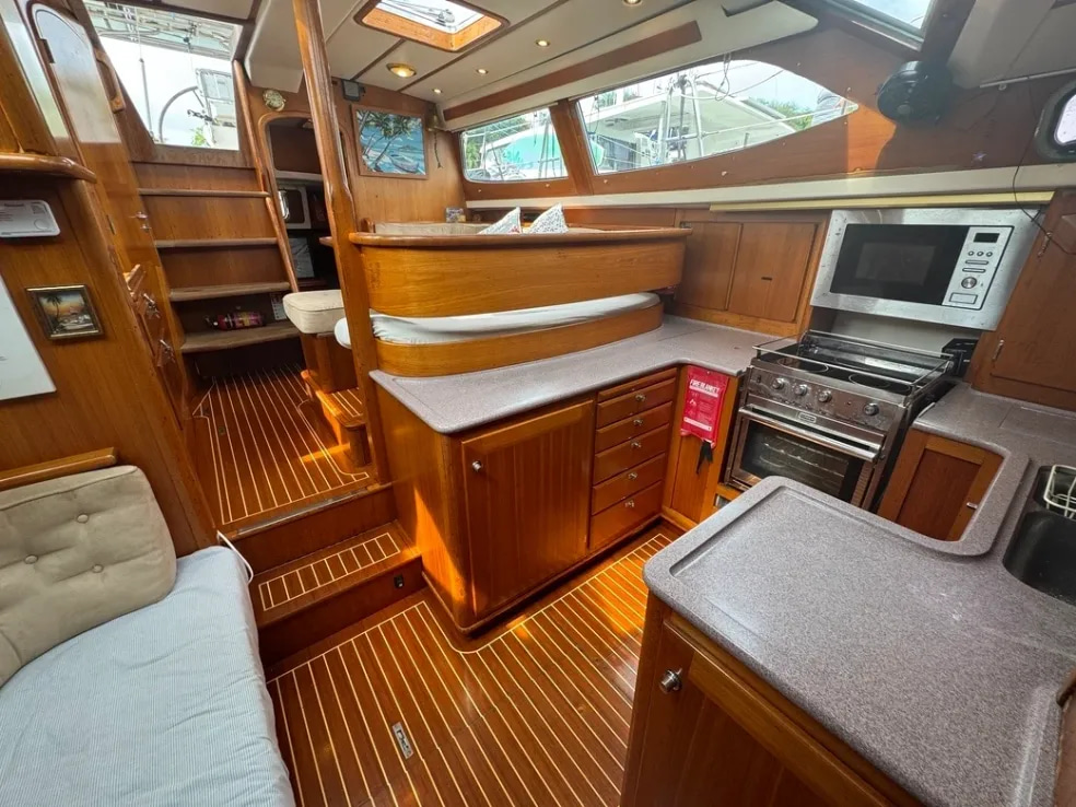 1998 Fantasi 44 te koop (photo 36)