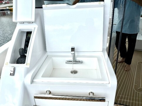 2025 Altima Yachts 65 Express Coupé en venta (photo 12)