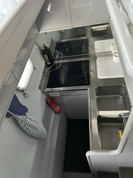 1992 Mochi Craft 46 Fly in vendita (photo 24)
