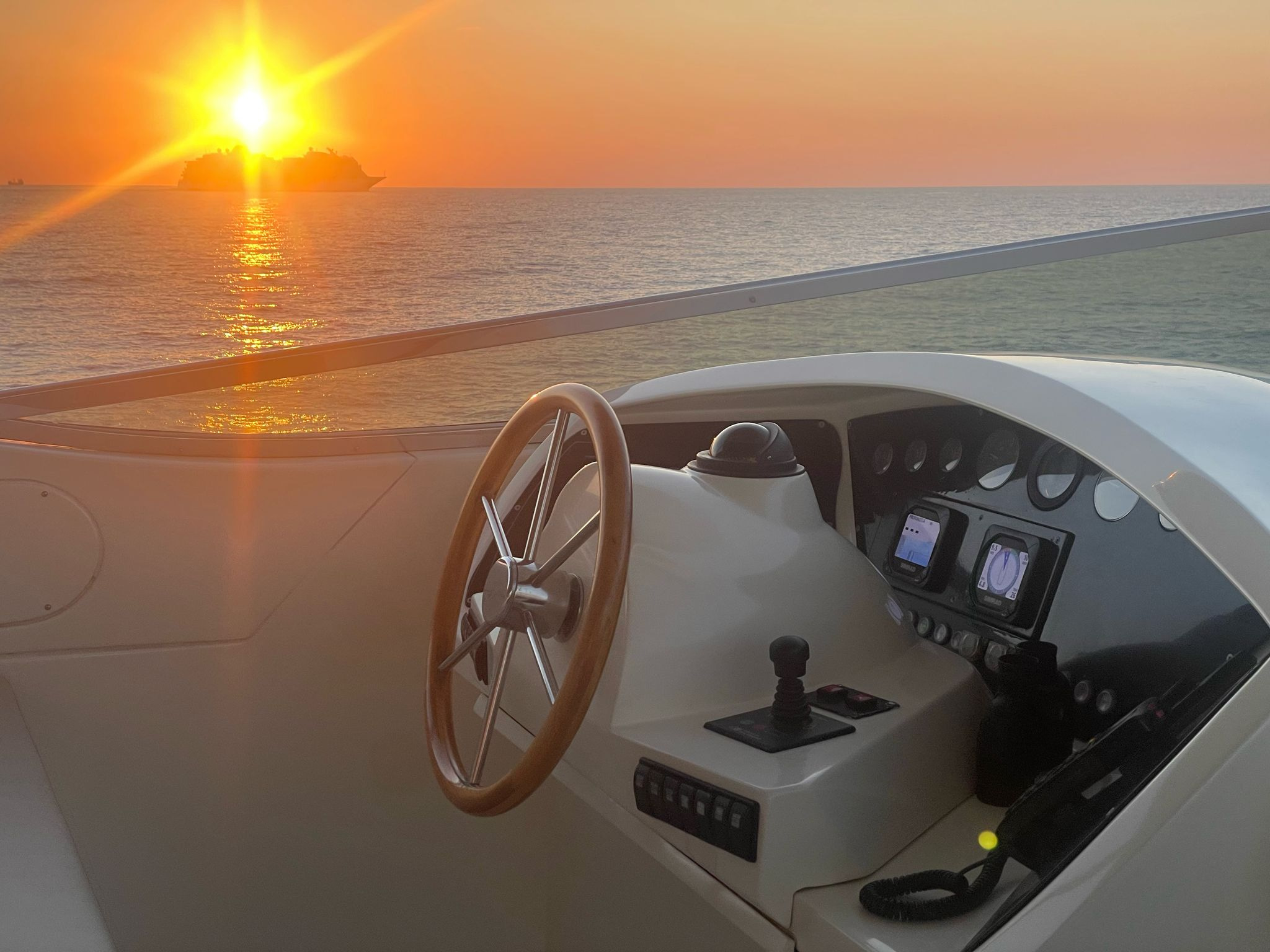 2006 Azimut 116 zu verkaufen (photo 8)