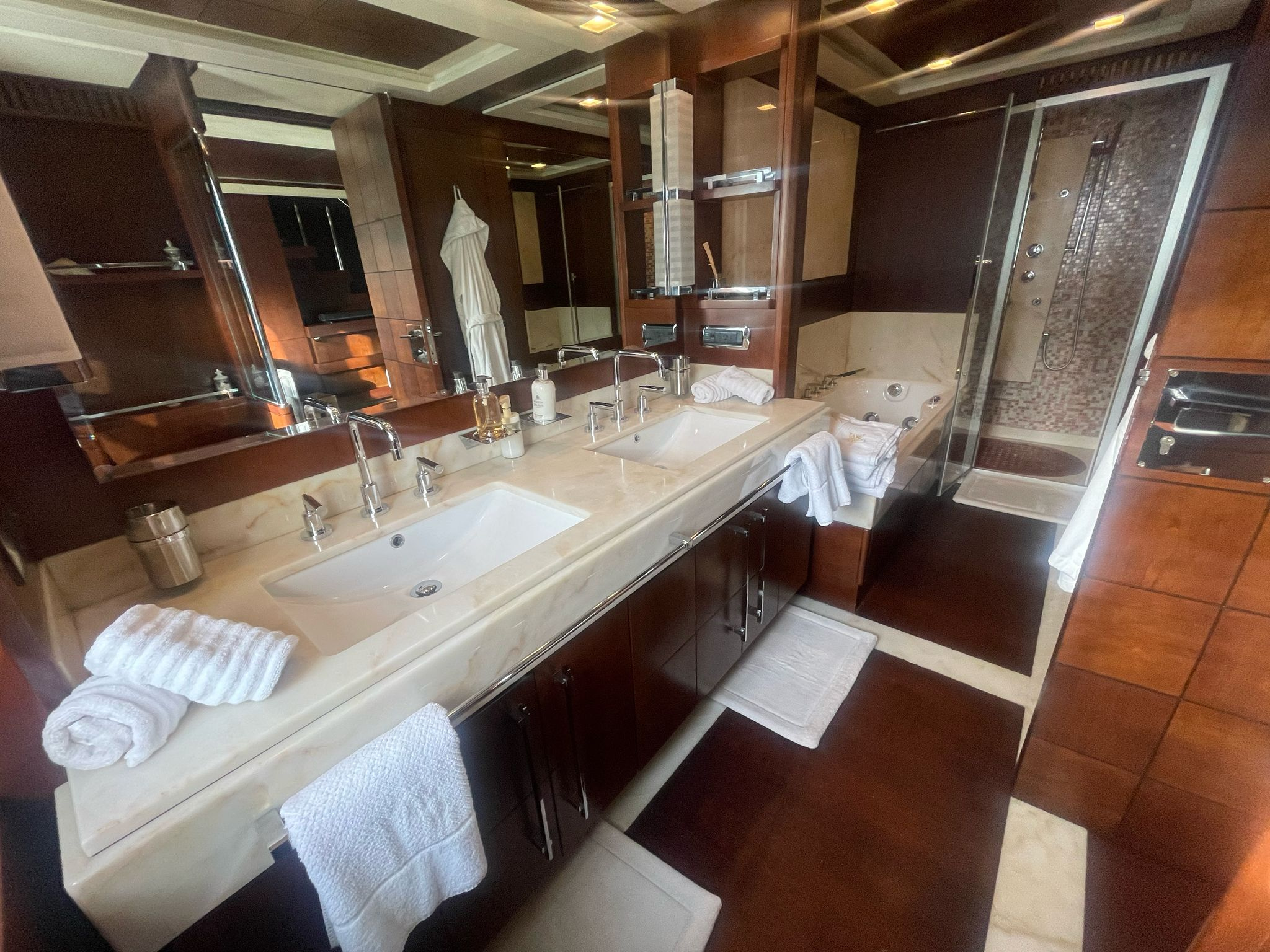 2006 Azimut 116 zu verkaufen (photo 16)