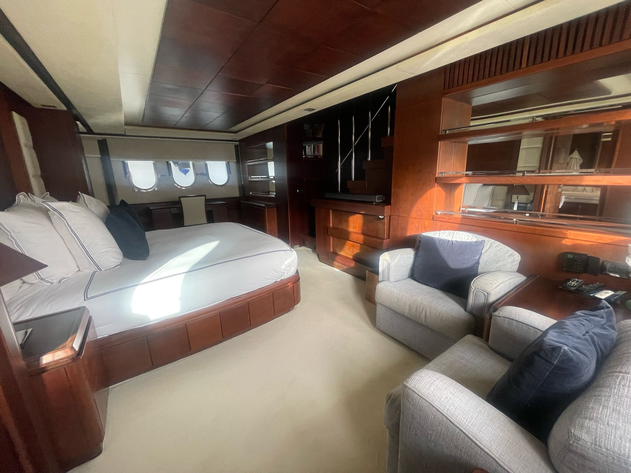 2006 Azimut 116 zu verkaufen (photo 18)