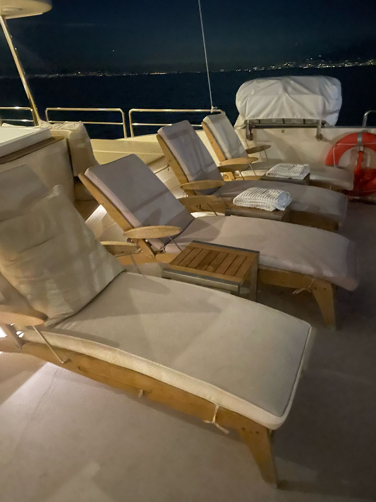 2006 Azimut 116 zu verkaufen (photo 24)