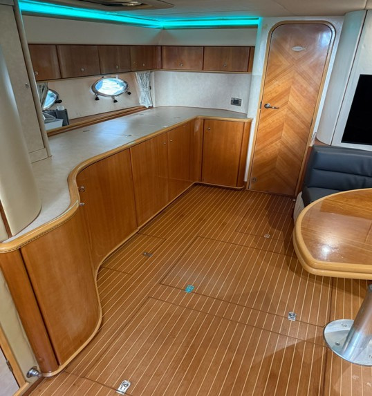 1999 Princess V55 en venta (photo 8)