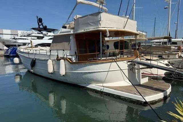 2009 Menorquin Yacht 180 for sale (photo 3)
