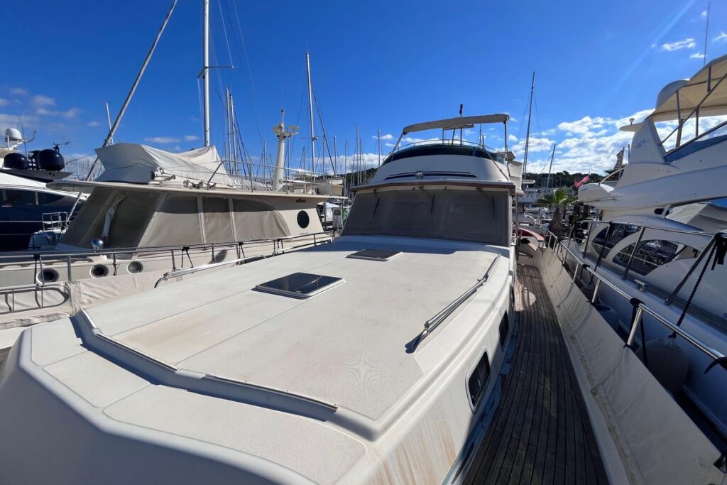 2009 Menorquin Yacht 180 for sale (photo 9)