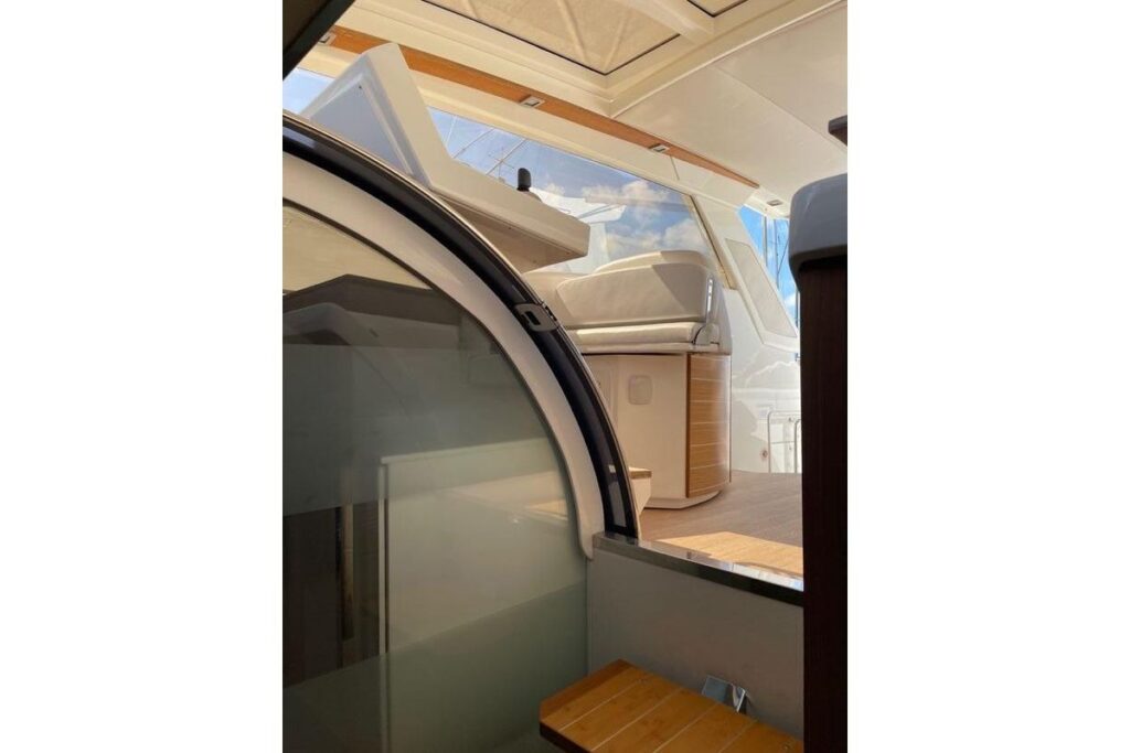 2010 Rio 46 Air te koop (photo 9)