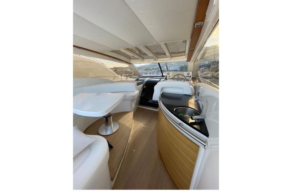 2010 Rio 46 Air te koop (photo 10)