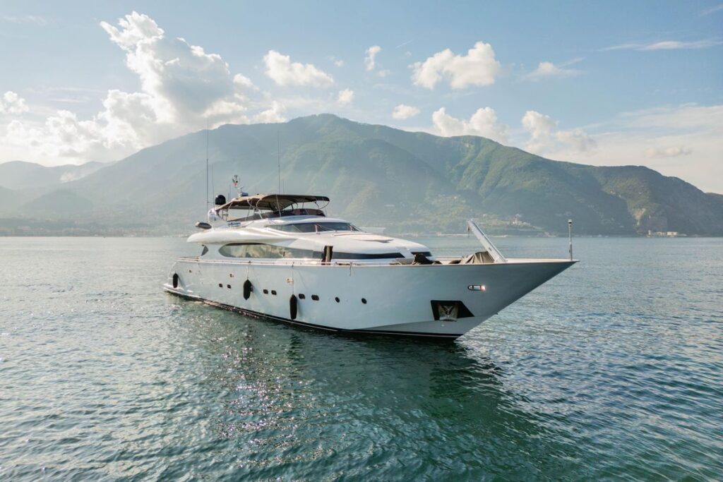 1999 Maiora 31 DP for sale (photo 1)
