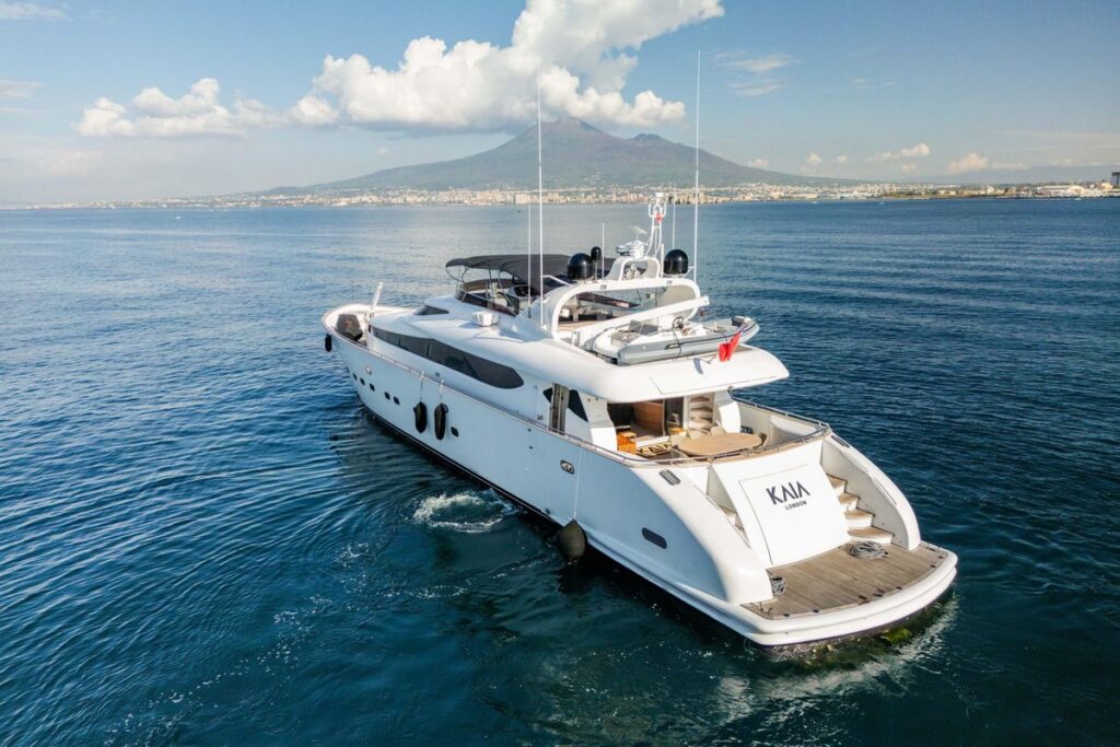 1999 Maiora 31 DP for sale (photo 7)