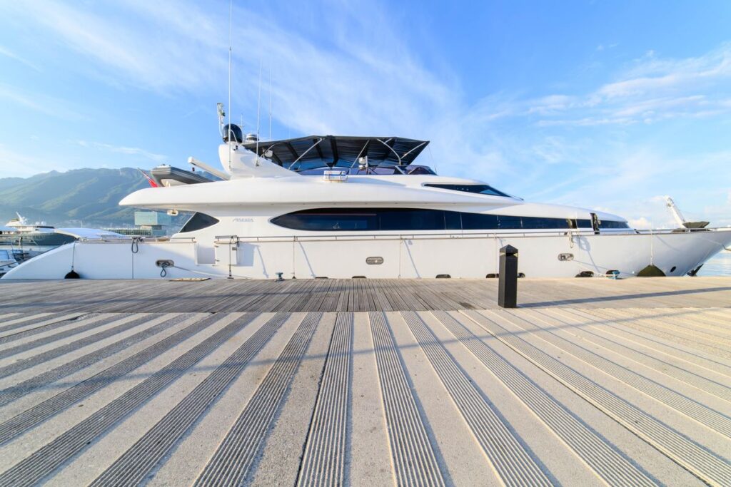 1999 Maiora 31 DP for sale (photo 10)