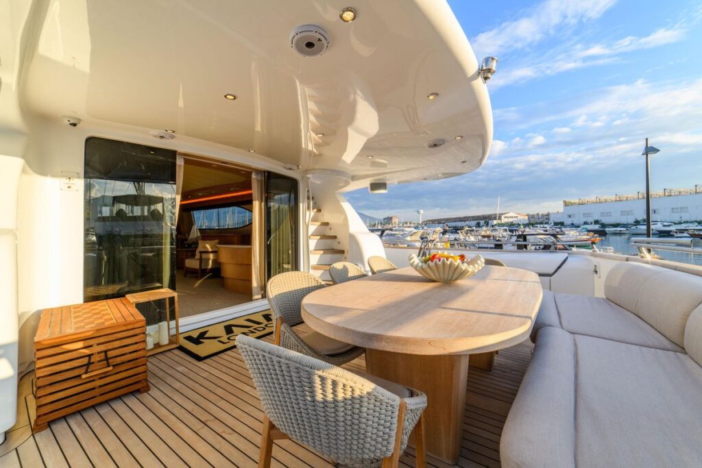 1999 Maiora 31 DP for sale (photo 18)