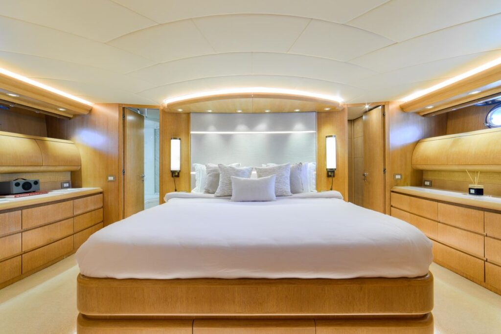 1999 Maiora 31 DP for sale (photo 37)