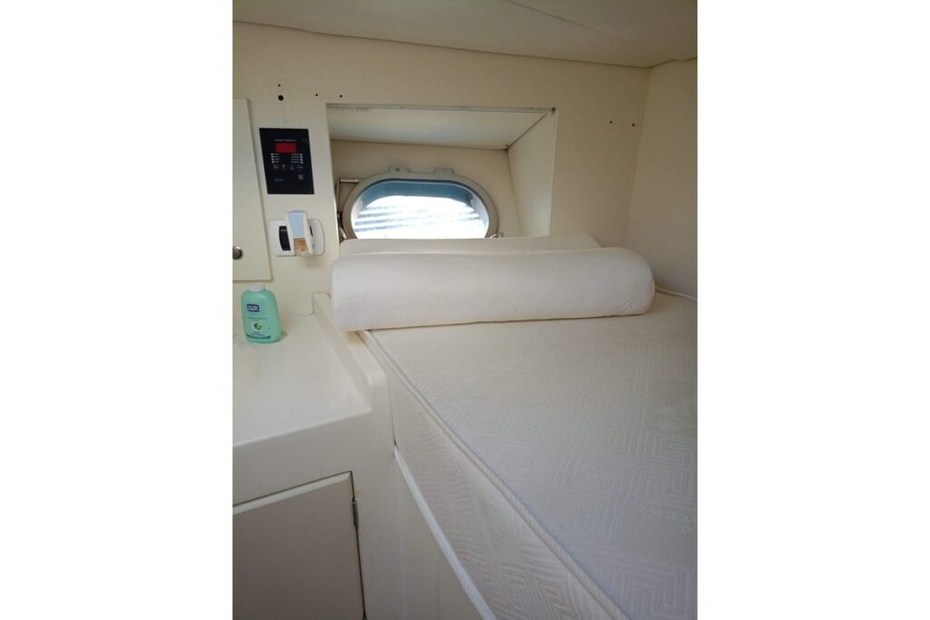 2001 Baia Azzurra 63 na sprzedaż (photo 37)